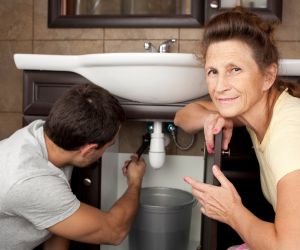 Why choose Plumbing Repair Glendale for emergency plumber in Glendale